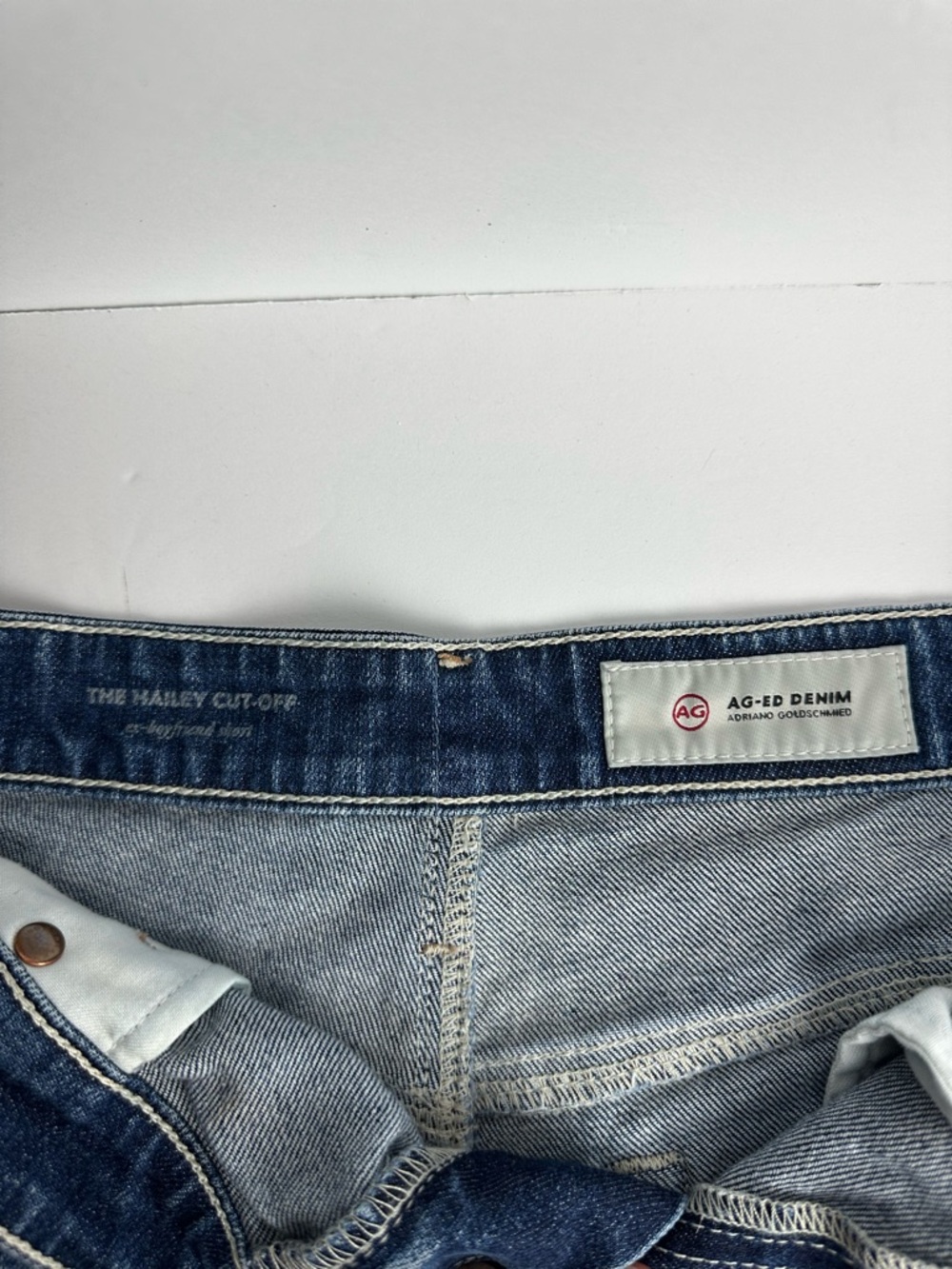 AG Adriano Goldschmied Women's Shorts 28 Hailey The Ex Boyfriend Raw Hem Blue - Picture 7 of 9